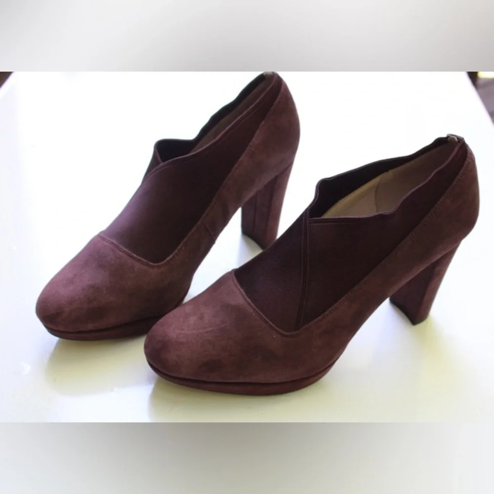 Clarks Kendra booties